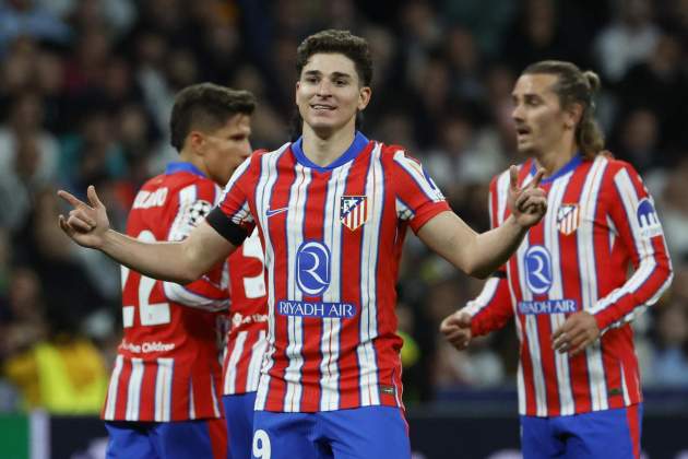 Julián Álvarez celebre el seu gol en el Reial Madrid - Atlètic / Foto: EFE