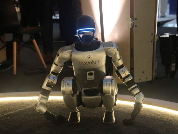 Robot humanoide en el MWC 2025 | ACN