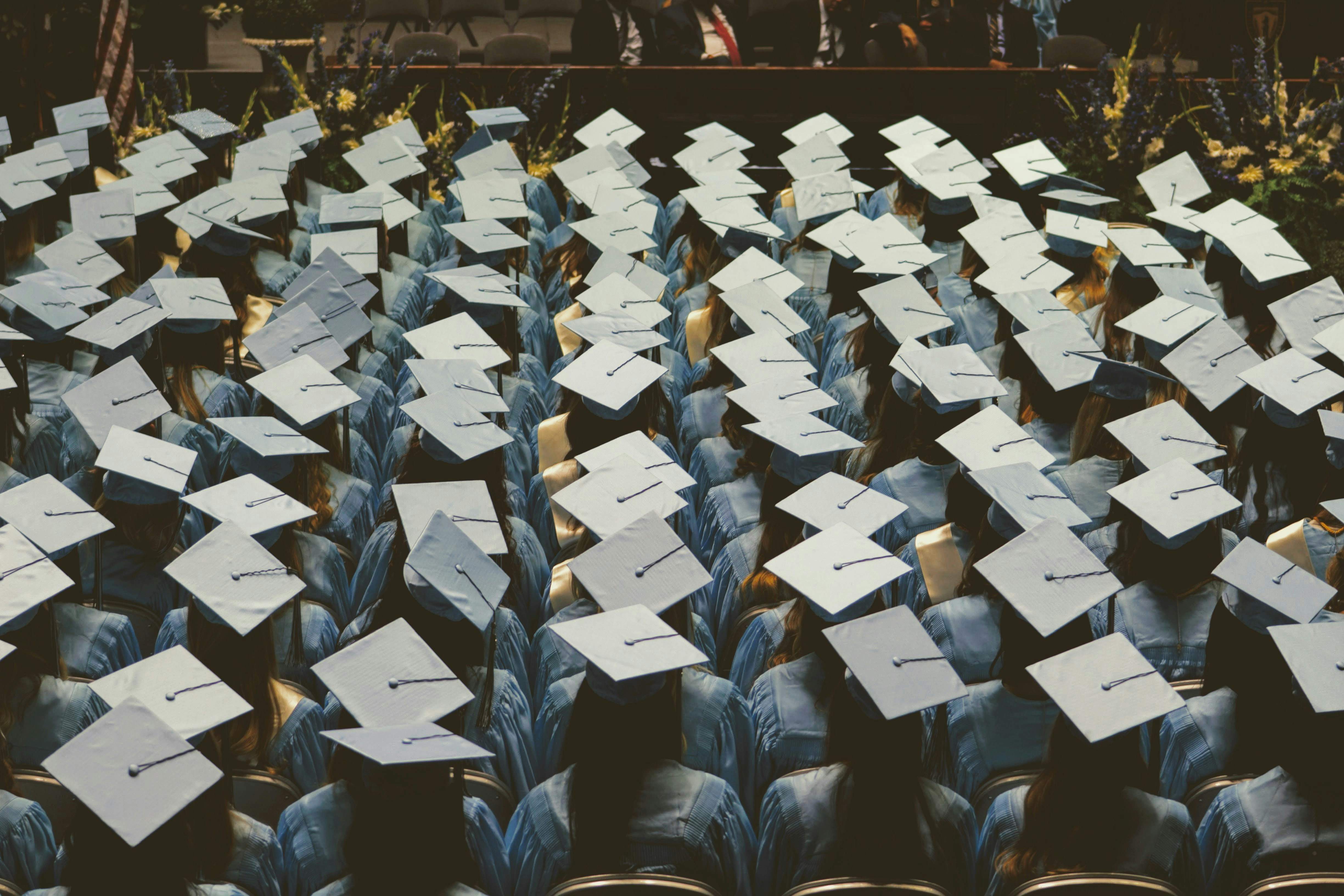 ¿Cuánto cobran los jóvenes de media cuatro años después de salir de la universidad?