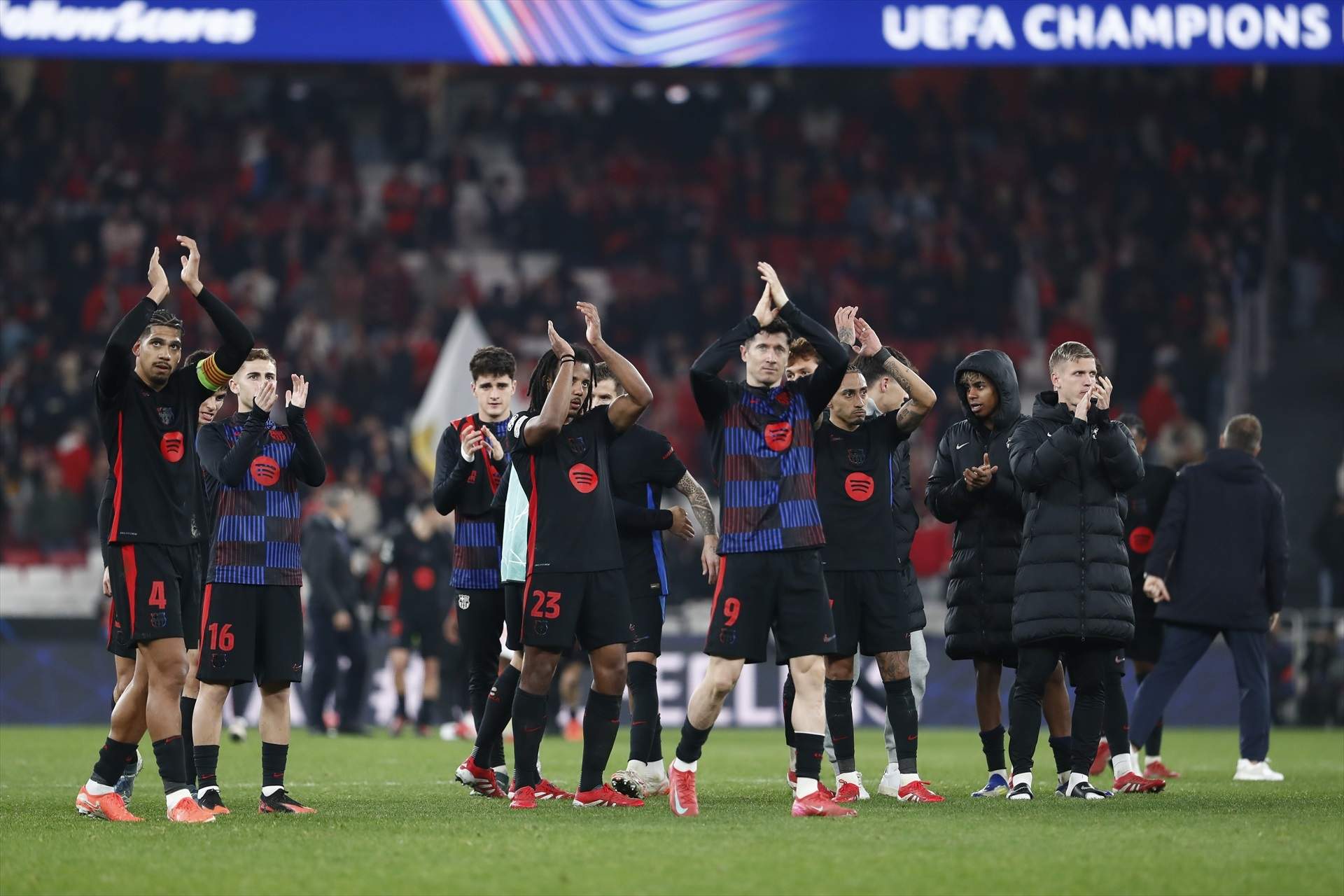 Les reaccions de la plantilla del Barça a la mort de Carles Miñarro, metge del primer equip