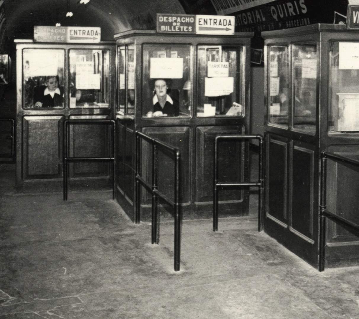 De taquilleres a maquinistes, així ha evolucionat el rol de les dones que treballen al Metro