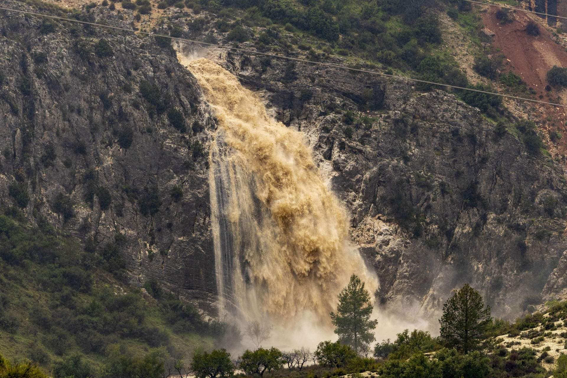 Inundacions, evacuacions i rescats agònics a Múrcia en una jornada de pluges intenses