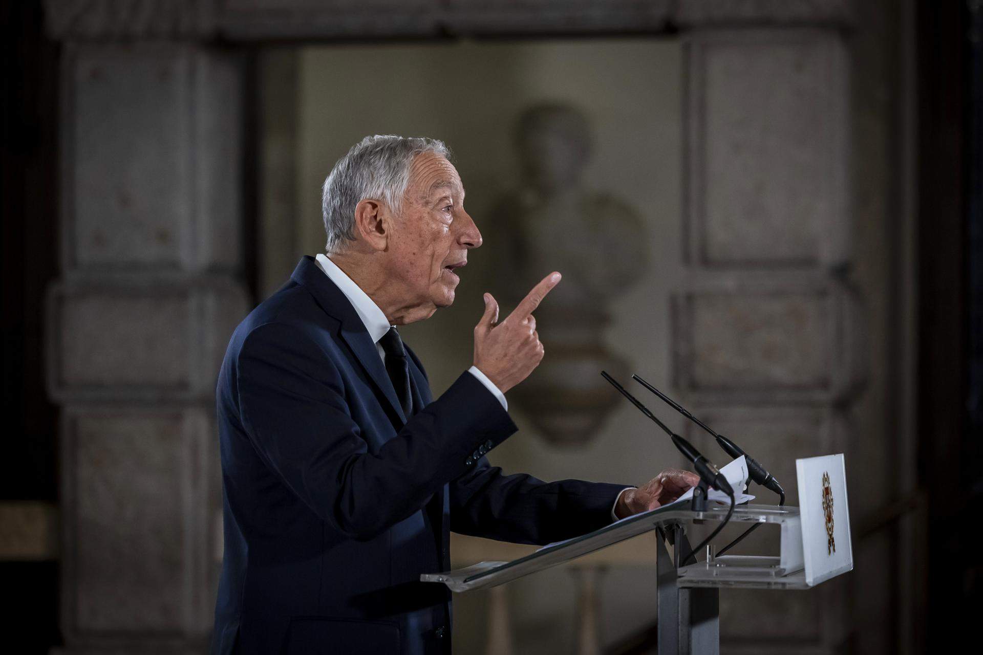 El presidente de Portugal convoca elecciones para el 18 de mayo después de la caída del gobierno