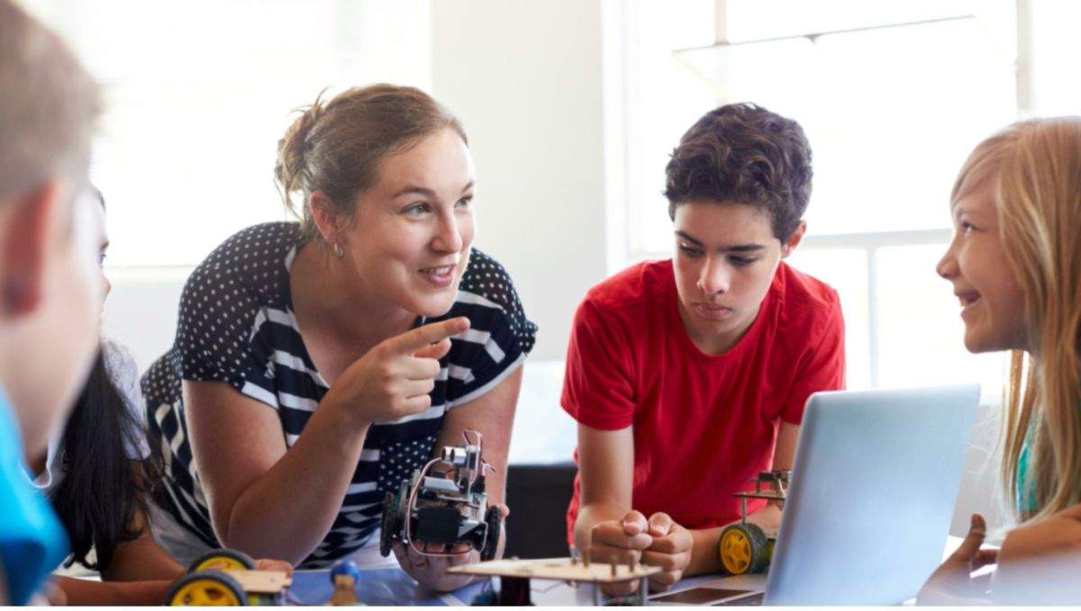 La IA es consolida com a motor de canvi en l'educació el Dia Internacional de l'Aprenentatge Digital