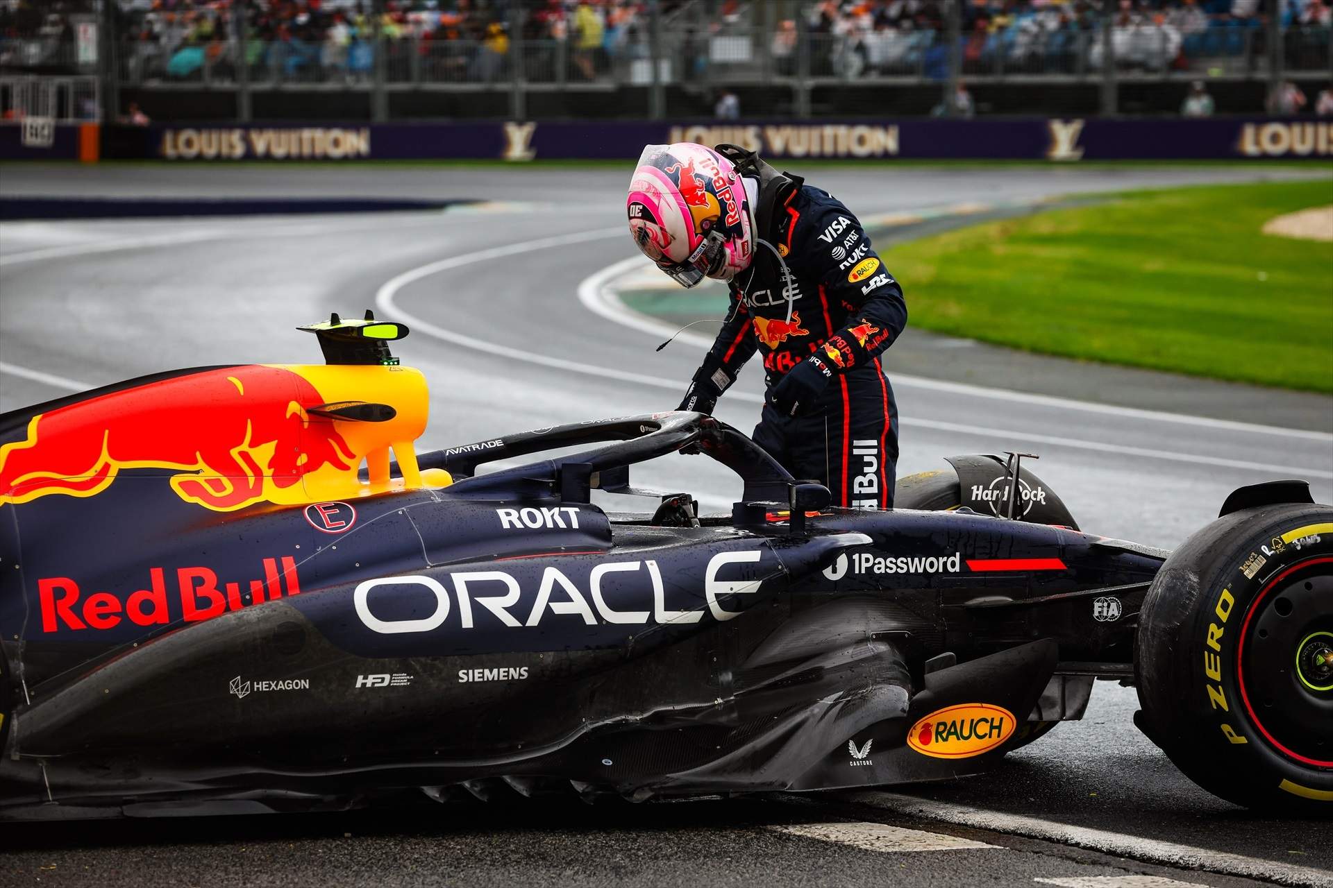 Max Verstappen i el seient trampa del segon Red Bull