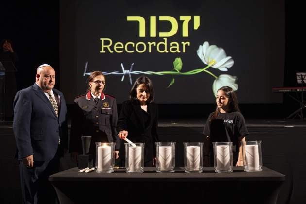 Acto recuerdo victimes Holocausto / Foto: Irene Vilà Capafons Acto recuerdo victimes Holocausto / Foto: Irene Vilà Capafons