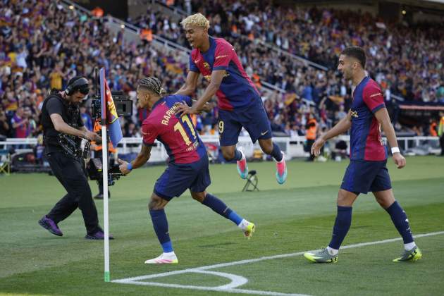 El Barça celebra un gol contra el Real Madrid / Foto: EFE El Barça celebra un gol contra el Real Madrid / Foto: EFE