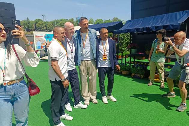 Roberto Carlos Gianni Infantino Marco Materazzi Iván Córdoba Fórmula 1 Montmeló / Foto: Ignasi Noguer Roberto Carlos Gianni Infantino Marco Materazzi Iván Córdoba Fórmula 1 Montmeló / Foto: Ignasi Noguer