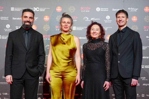 b15cb592 27f2 4b51 a255 8a8edc13f054 b15cb592 27f2 4b51 a255 8a8edc13f054