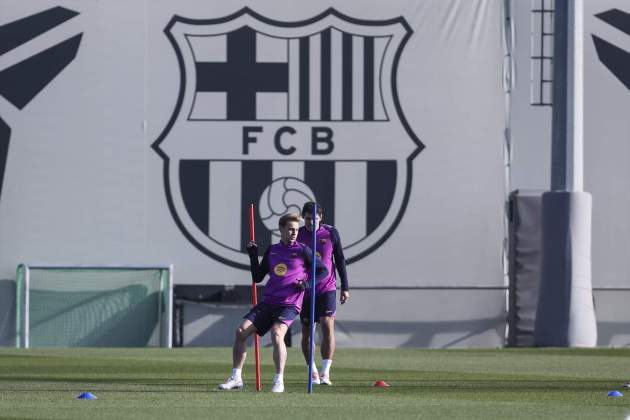 Frenkie de Jong Andreas Christensen entrenamiento Barca Ciutat Esportiva Joan Gamper Frenkie de Jong Andreas Christensen entrenamiento Barca Ciutat Esportiva Joan Gamper