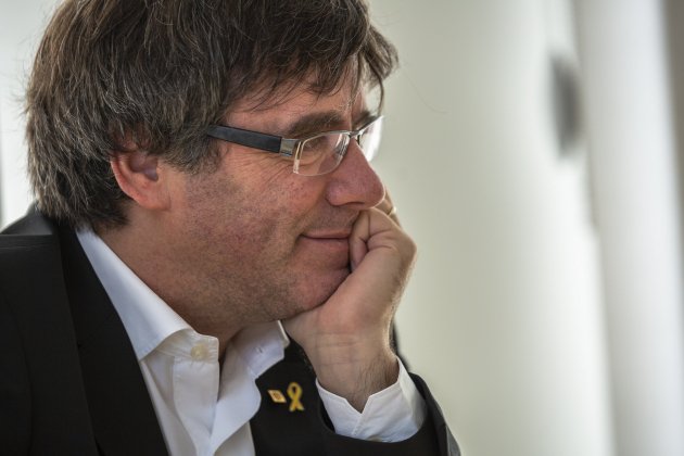 Carles Puigdemont en la Casa de la Republica en Waterloo - Sergi Alcàzar