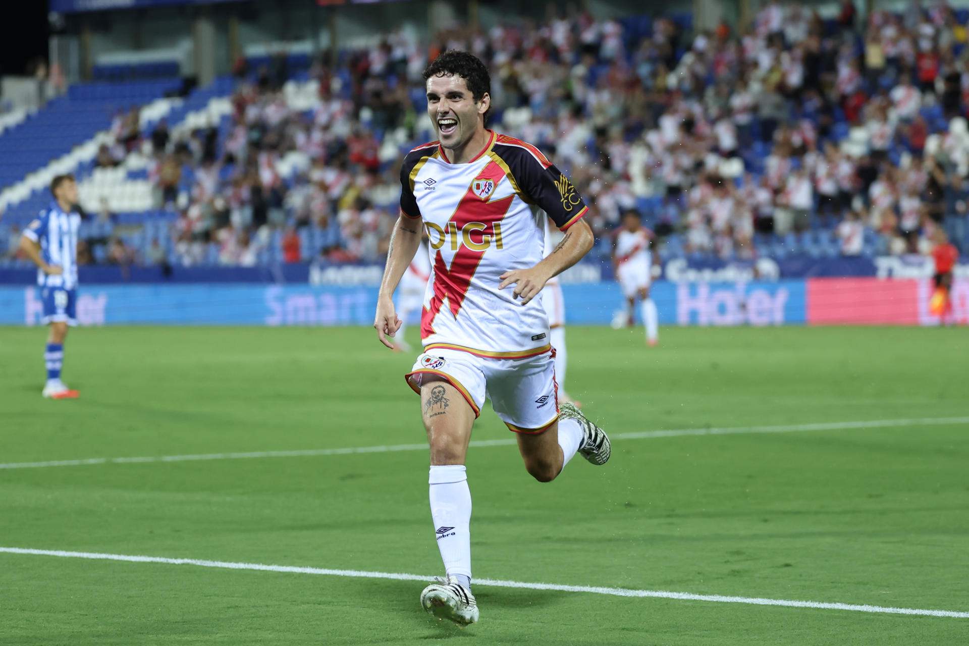 Camello Rayo Vallecano / Foto: EFE Camello Rayo Vallecano / Foto: EFE