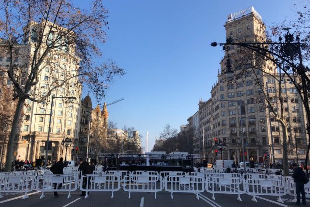 preparatius manifestació vaga general 21 de febrer - Marina Fernández preparatius manifestació vaga general 21 de febrer - Marina Fernández