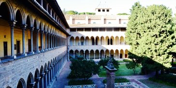 Claustro del Real Monasterio de Pedralbes. Foto: Maria Rosa Ferre