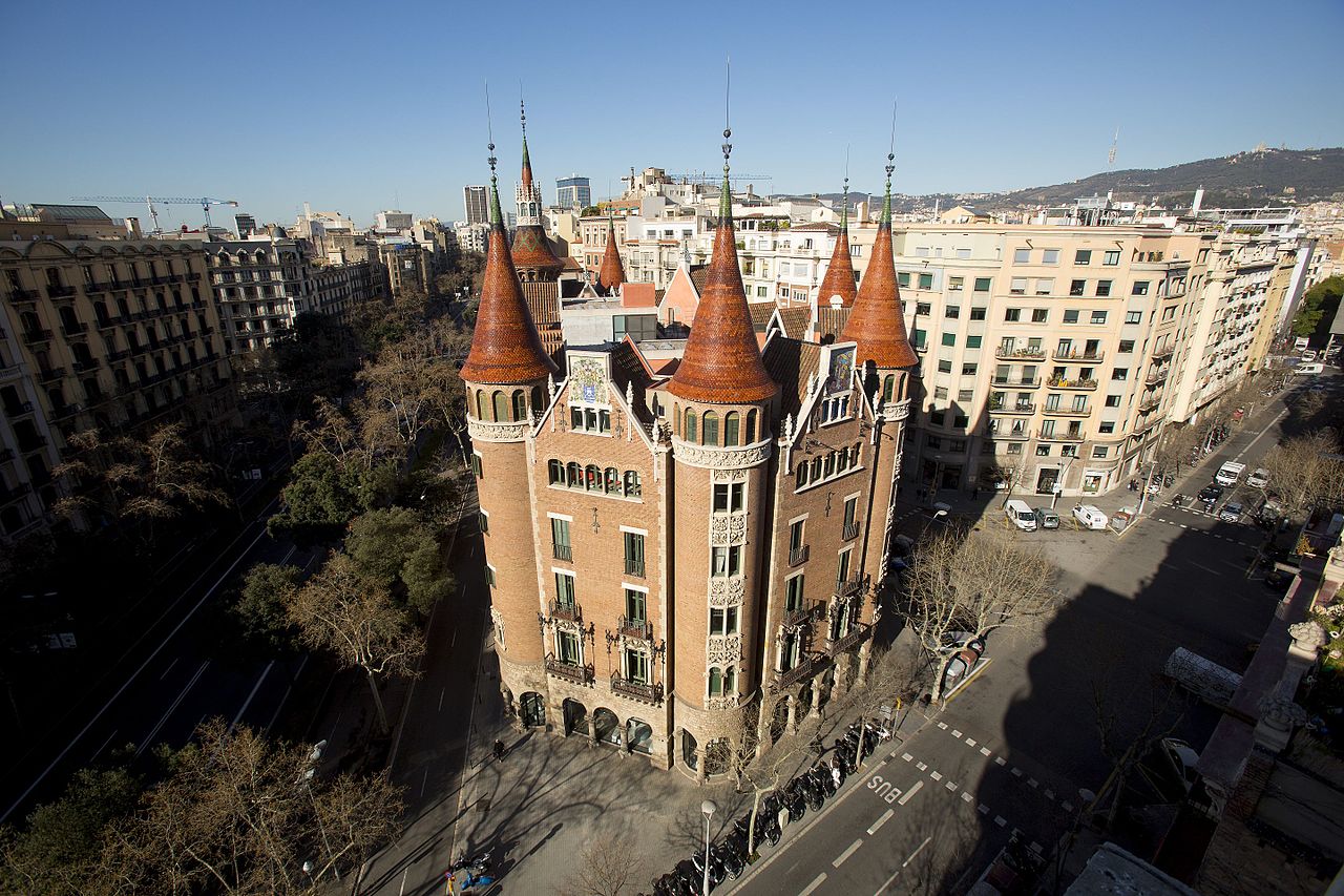 Concert gratuït amb vi del Penedès en aquest emblemàtic edifici del centre de Barcelona