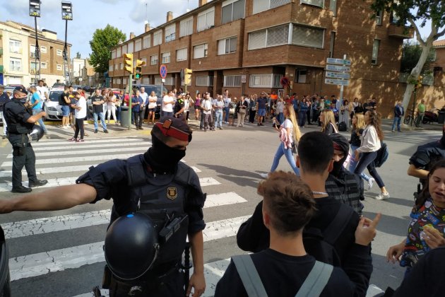 Concentració Sabadell operatiu 23 S Marc Barradas