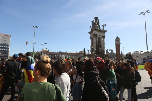 EL NACIONAL Estudiants manifestació plaça Espanya   Sira Esclans