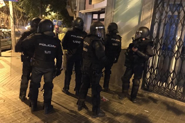 Pelotón policías españoles manifestacio CDr Barcelona - Guillem RS