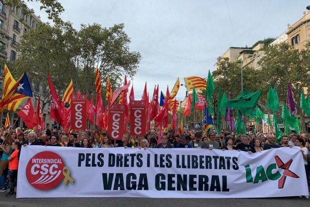 ELNACIONAL huelga general 18-o intersindical - marta lasalas ELNACIONAL huelga general 18-o intersindical - marta lasalas