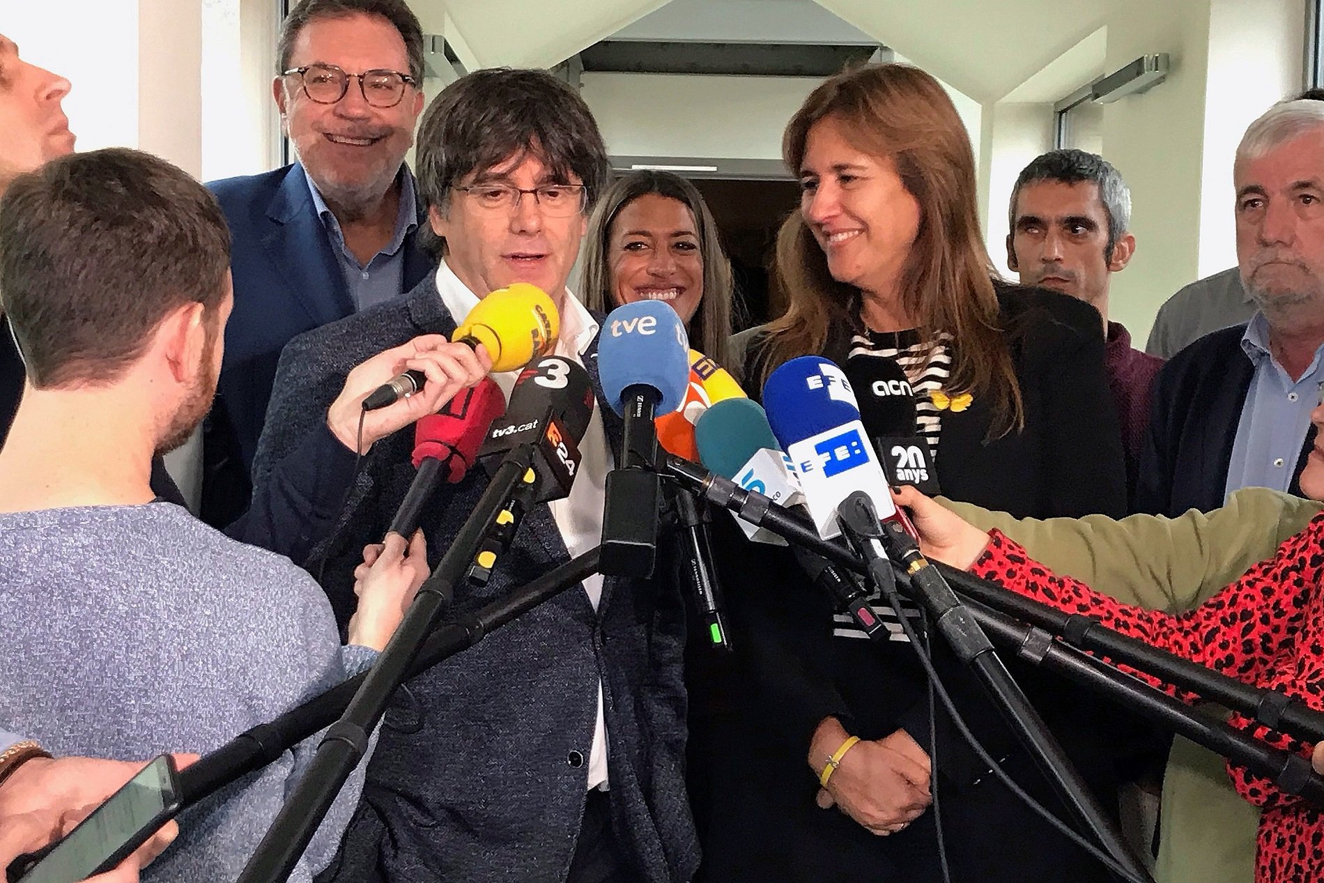 Cumbre de Puigdemont y Borràs en Waterloo