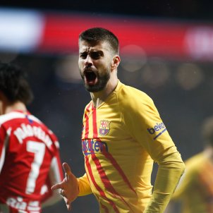 Gerard Pique Barca senyera Atletic Madrid Europa Press